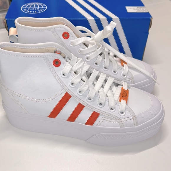 adidas Shoes - NWT Adidas Nizza Women's Platform Mid Vegan Tennis Shoes Sneakers Women’s 7